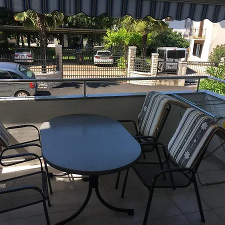 아파트 Rovinjappartmentszimmercameravila *